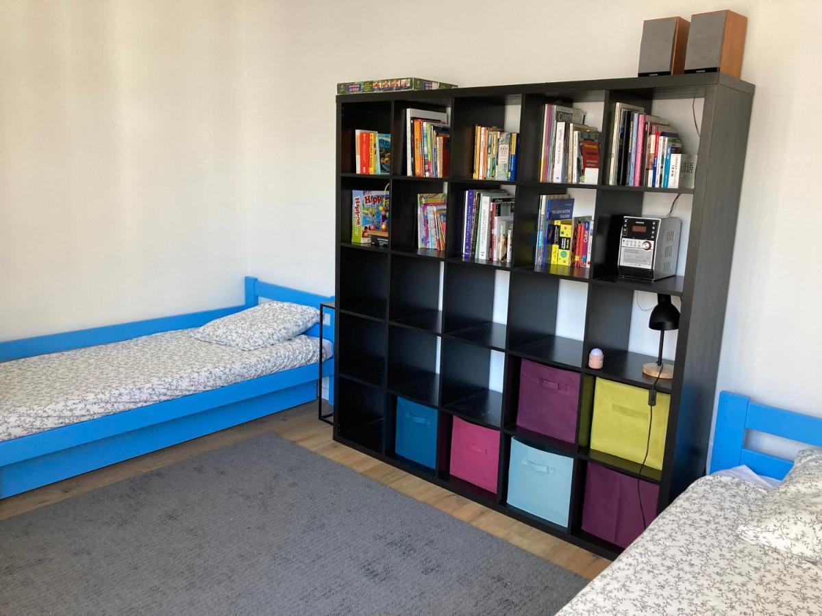 Superbe Apt, Parking Gratuit, Proche Ligne 13&14, Ideal Famille & Vue Montmartre ! Lägenhet Saint-Ouen  Exteriör bild