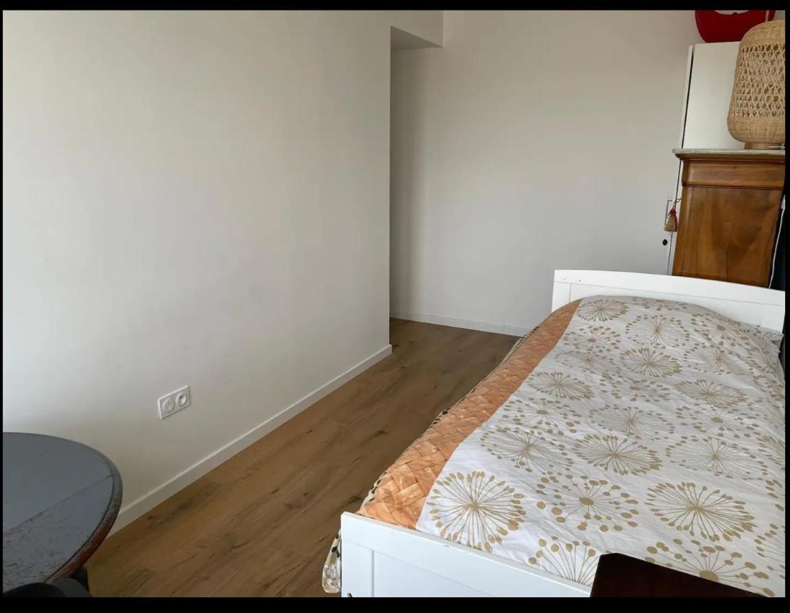 Superbe Apt, Parking Gratuit, Proche Ligne 13&14, Ideal Famille & Vue Montmartre ! Lägenhet Saint-Ouen  Exteriör bild